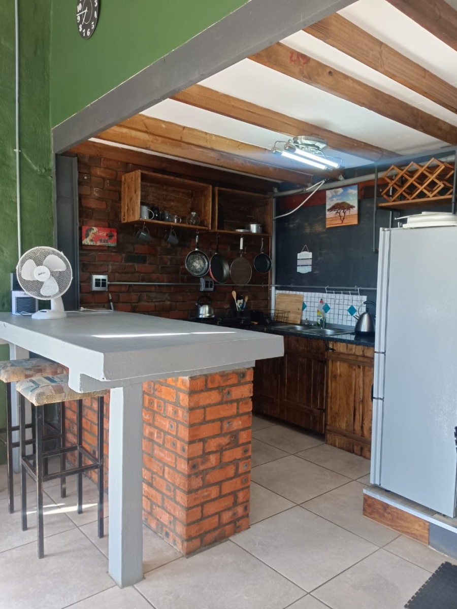 6 Bedroom Property for Sale in Bayswater Free State